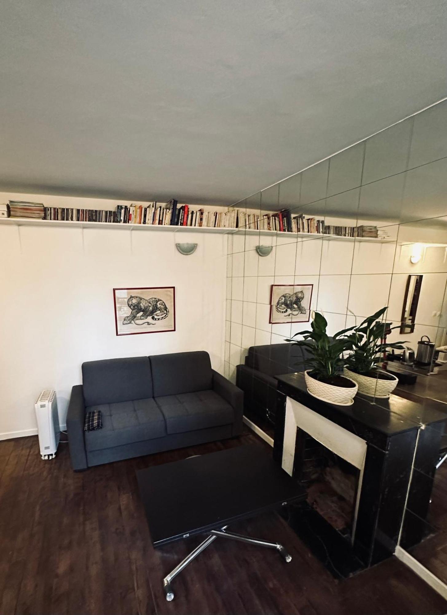 Appartamento Charming And Quiet Flat 30M2 Parigi Esterno foto